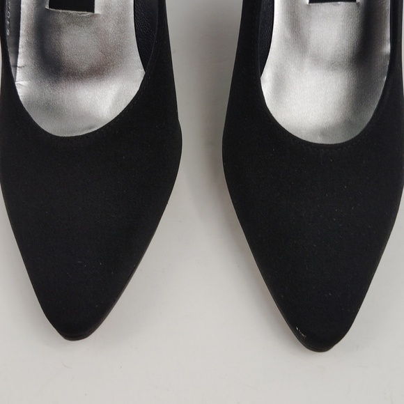 Vintage Stuart Weitzman Heels With Rhinestone Detailing - Picture 5 of 15